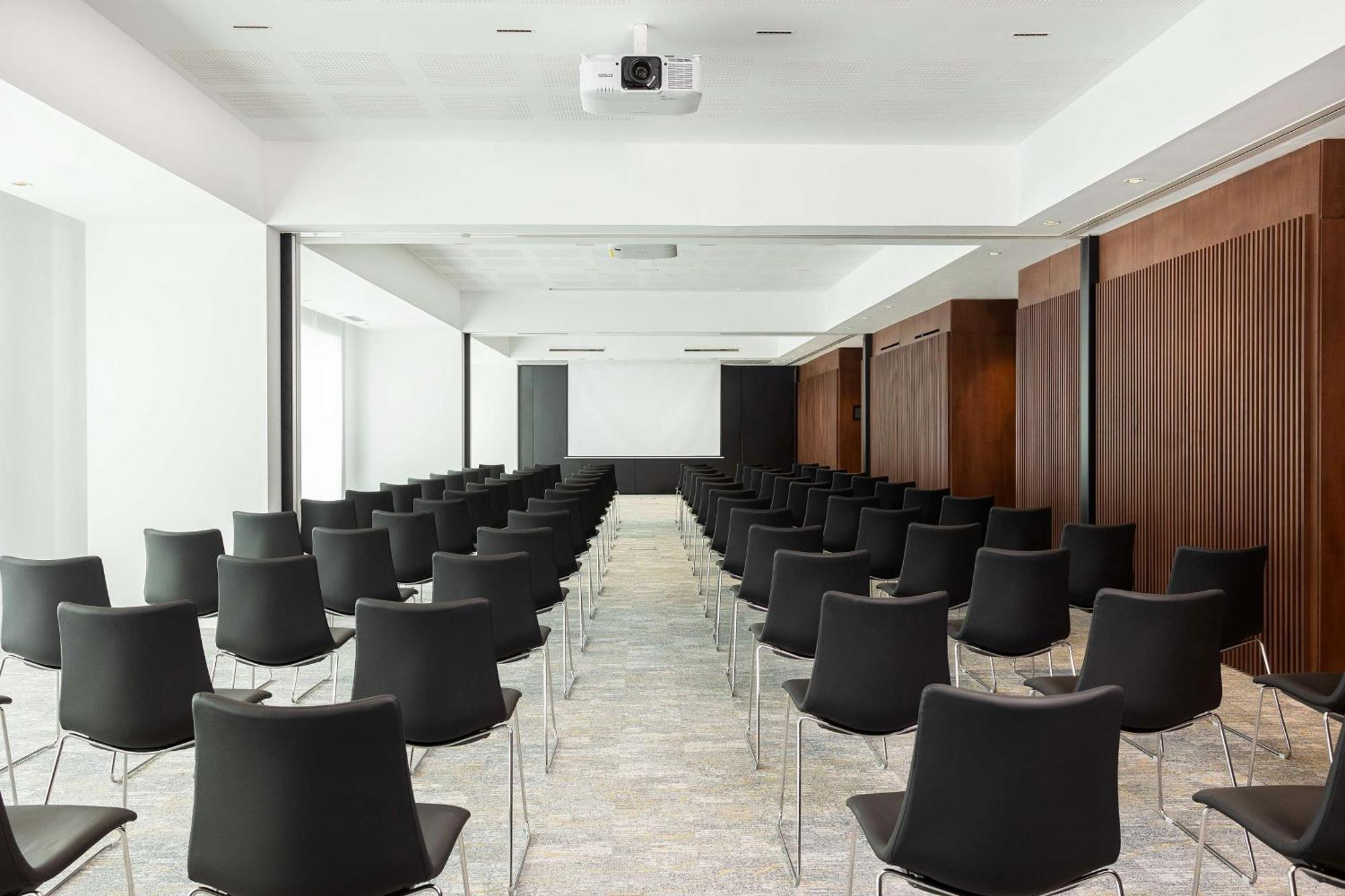 Radisson Hotel Tunis, City Center Ngoại thất bức ảnh