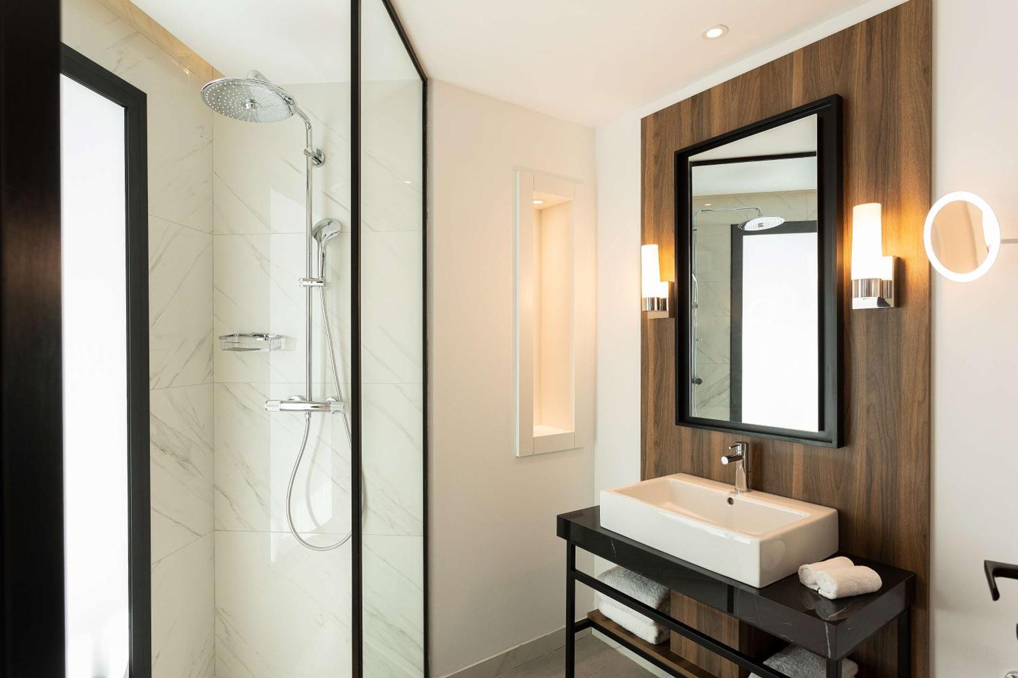 Radisson Hotel Tunis, City Center Ngoại thất bức ảnh